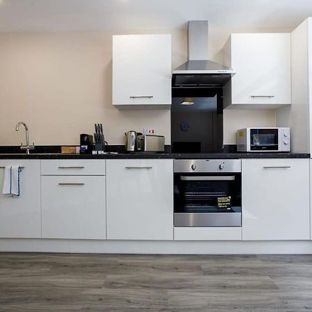 Stylish And Modern 1 Bedroom Apartment Манчестер Екстер'єр фото